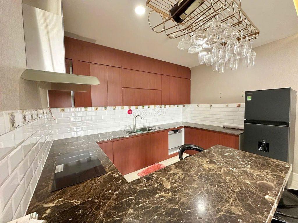 Căn 5 OP1 110m2 đầy đủ tiện nghi 3 ph 9.8 tỷ Novaland Orchard Parkview