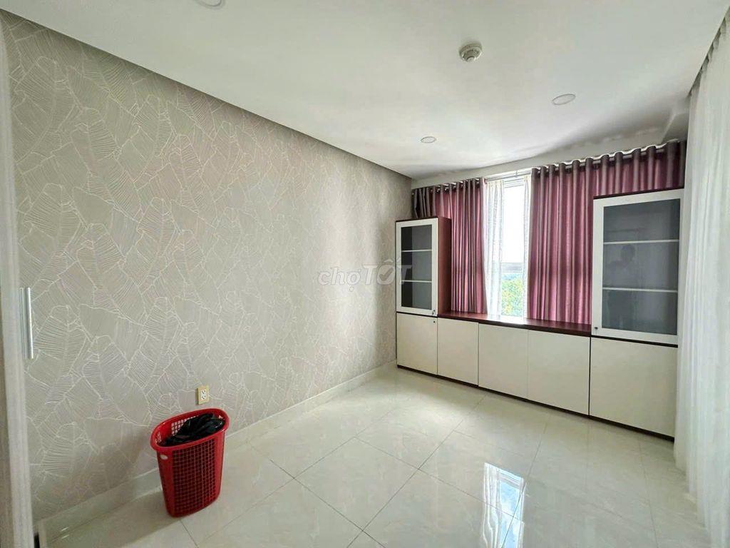 Căn 5 OP1 110m2 đầy đủ tiện nghi 3 ph 9.8 tỷ Novaland Orchard Parkview