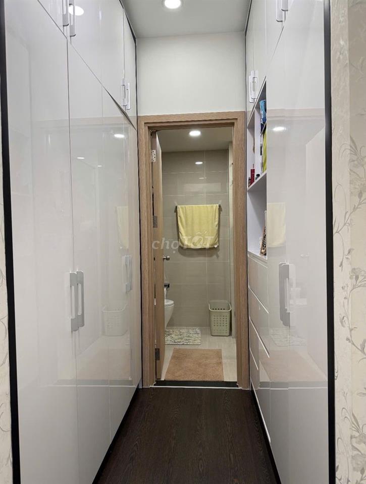 Căn hộ góc Golden Mansion 2 phòng 75m2 5,65 tỷ đầy đủ nội thất đẹp mới