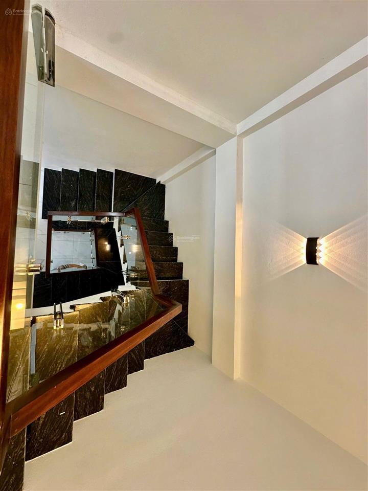 Bán nhà riêng tại an khánh, 2,75 tỷ, 40m2 đẹp, nhiều tiện ích