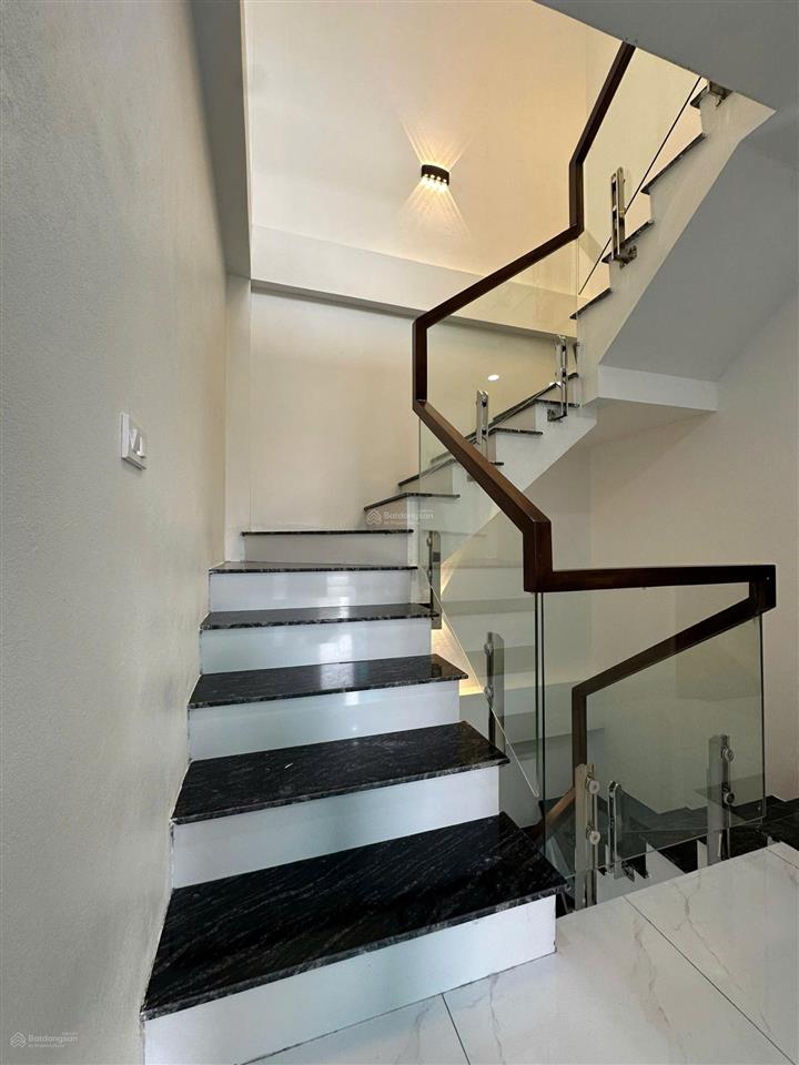 Bán nhà riêng tại an khánh, 2,75 tỷ, 40m2 đẹp, nhiều tiện ích
