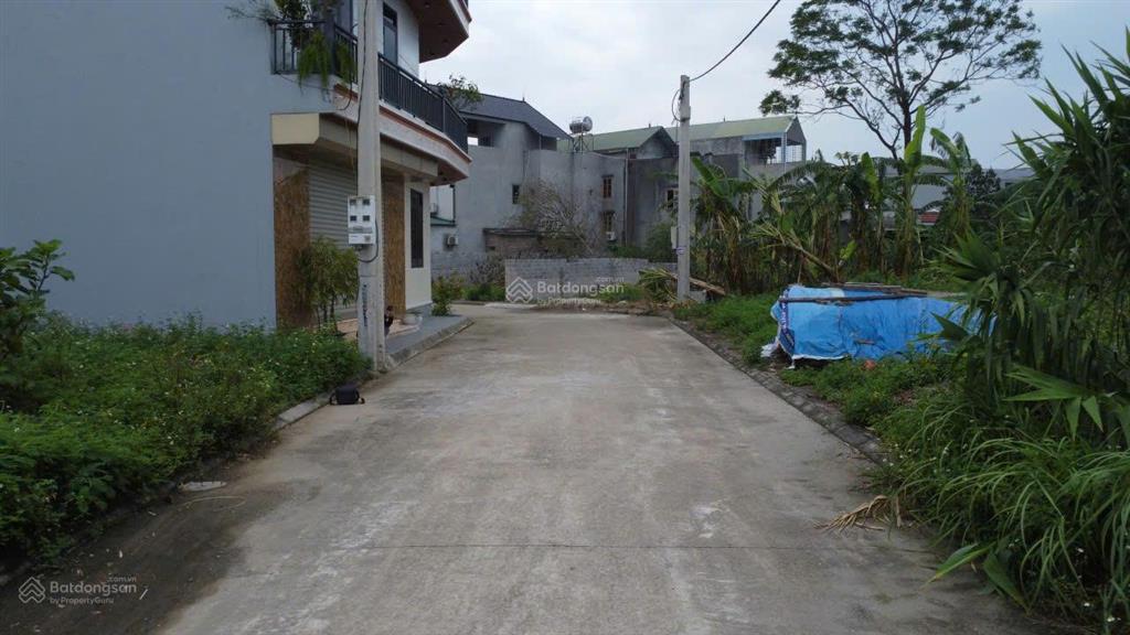 Đấu giá phú nghĩa  88m2  mặt tiền 5m  đường rộng 6m vỉa hè 3m