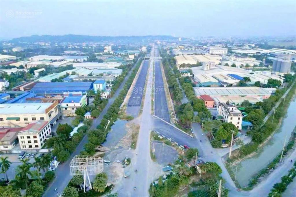 Siêu phẩm kinh doanh, diện tích 130m, ô tô đỗ cửa