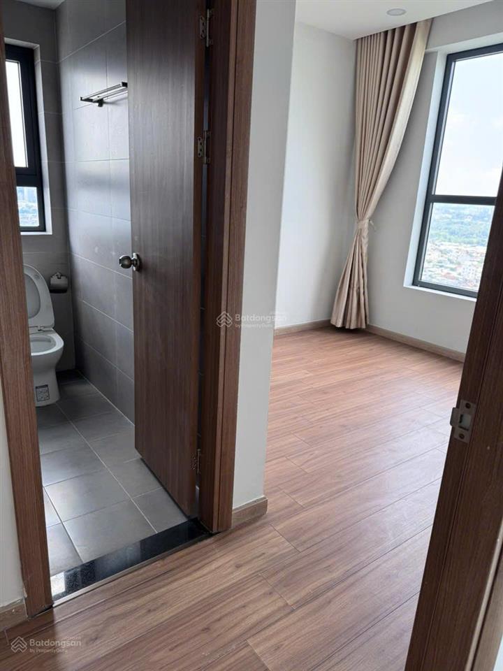 Bán chung cư gần ngay siêu thị go  2pn2wc đã có sổ hồng  giá 2 tỷ 080 bao sang sổ