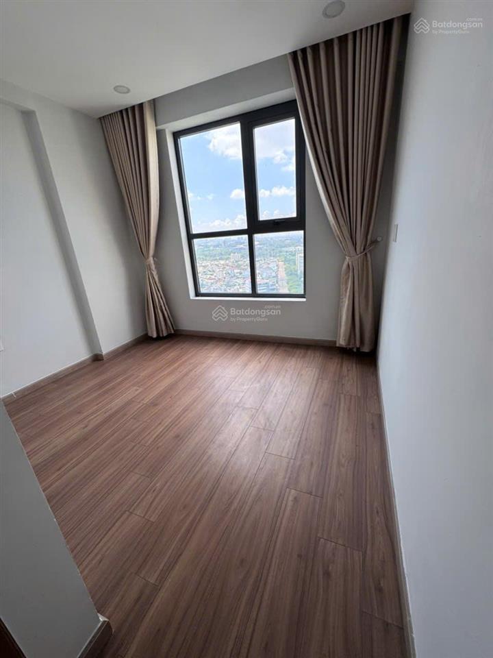 Bán chung cư gần ngay siêu thị go  2pn2wc đã có sổ hồng  giá 2 tỷ 080 bao sang sổ