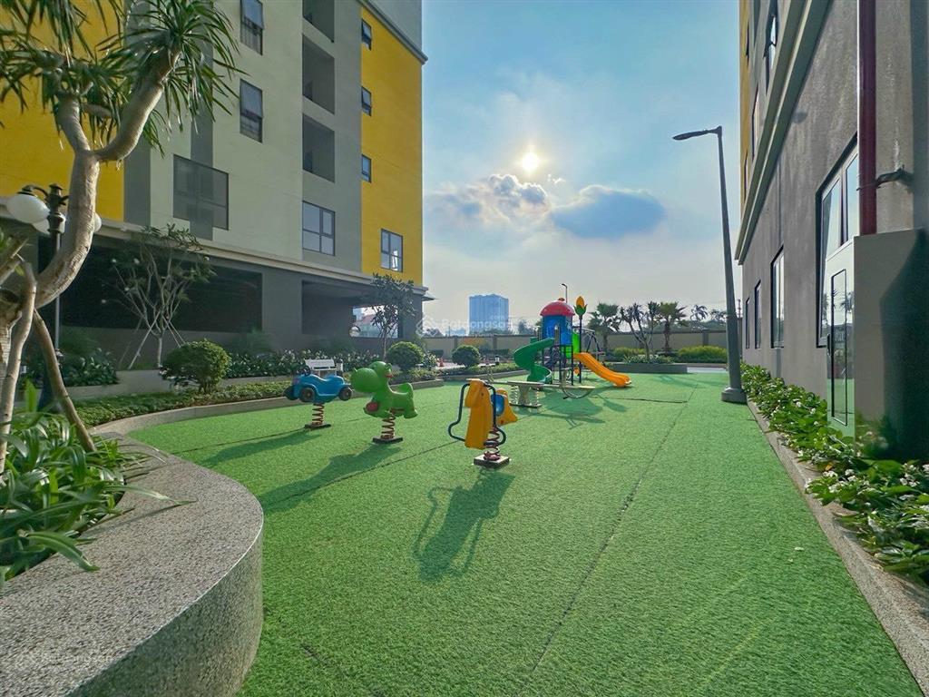 Cho thuê chung cư bcons plaza 2pn2wc ngay làng đại học quốc gia thủ đức 6tr/tháng