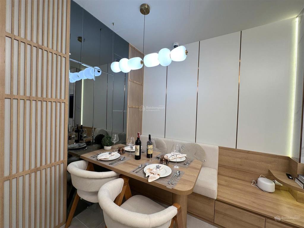Bán căn 2pn2wc tầng trung, giá 2 tỷ 612 full vat  thanh toán trước 5% và chiết khấu 8,5%