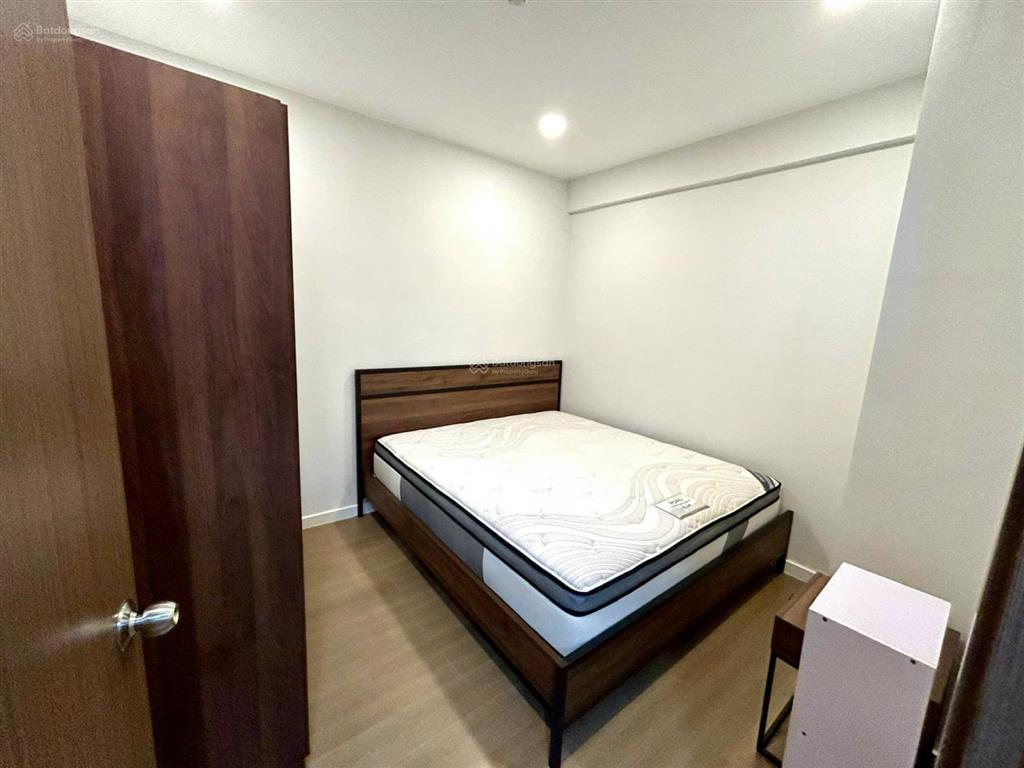 Bán nhanh river panorama  2pn, 2wc  đầy đủ nội thất  đã có sổ hồng  giá chỉ 4,6 tỷ  hỗ trợ vay