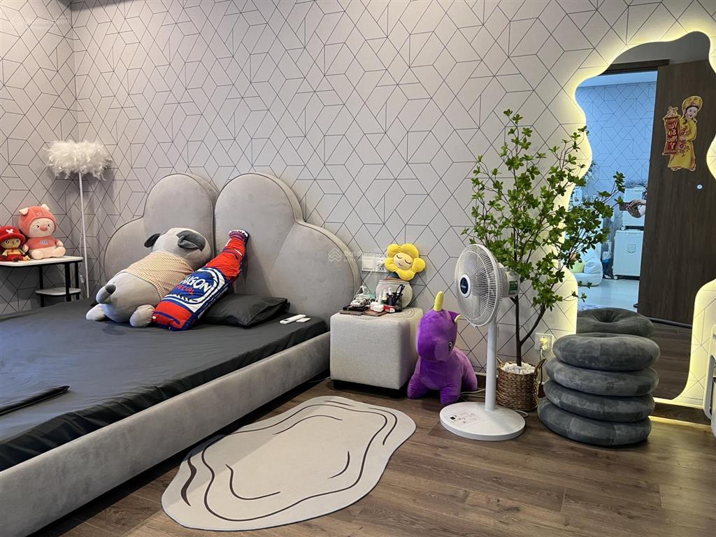 Chính chủ bán sky 89 quận 7 1pn tầng đẹp view trực diện sông full nội thất mới  đã nhận sổ hồng