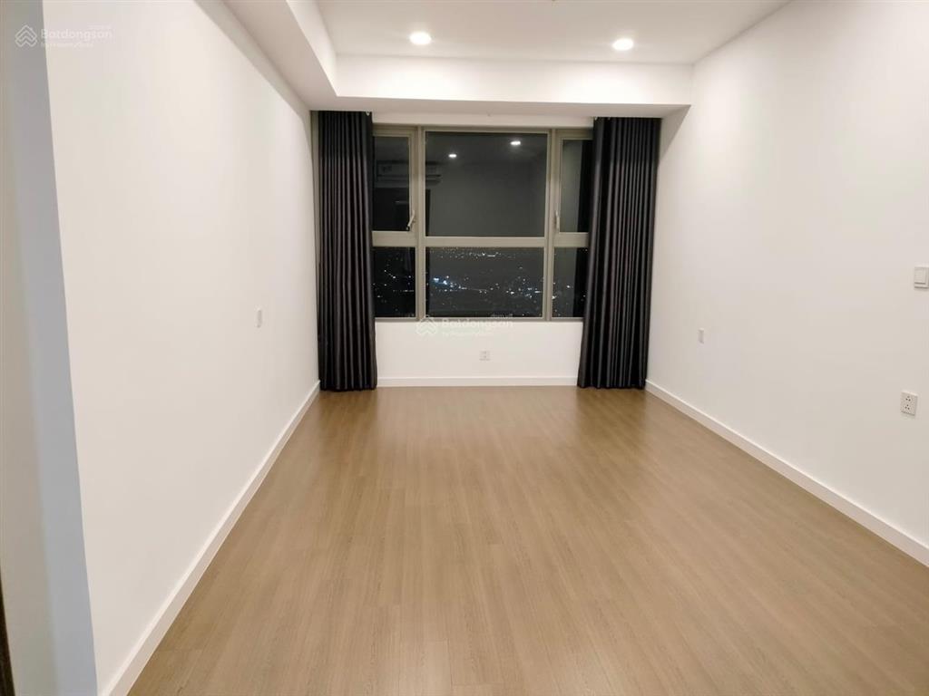 Chính chủ bán river panorama quận 7  114m2, 3pn, 2wc  giá chỉ 6,9 tỷ. đã có sổ hồng