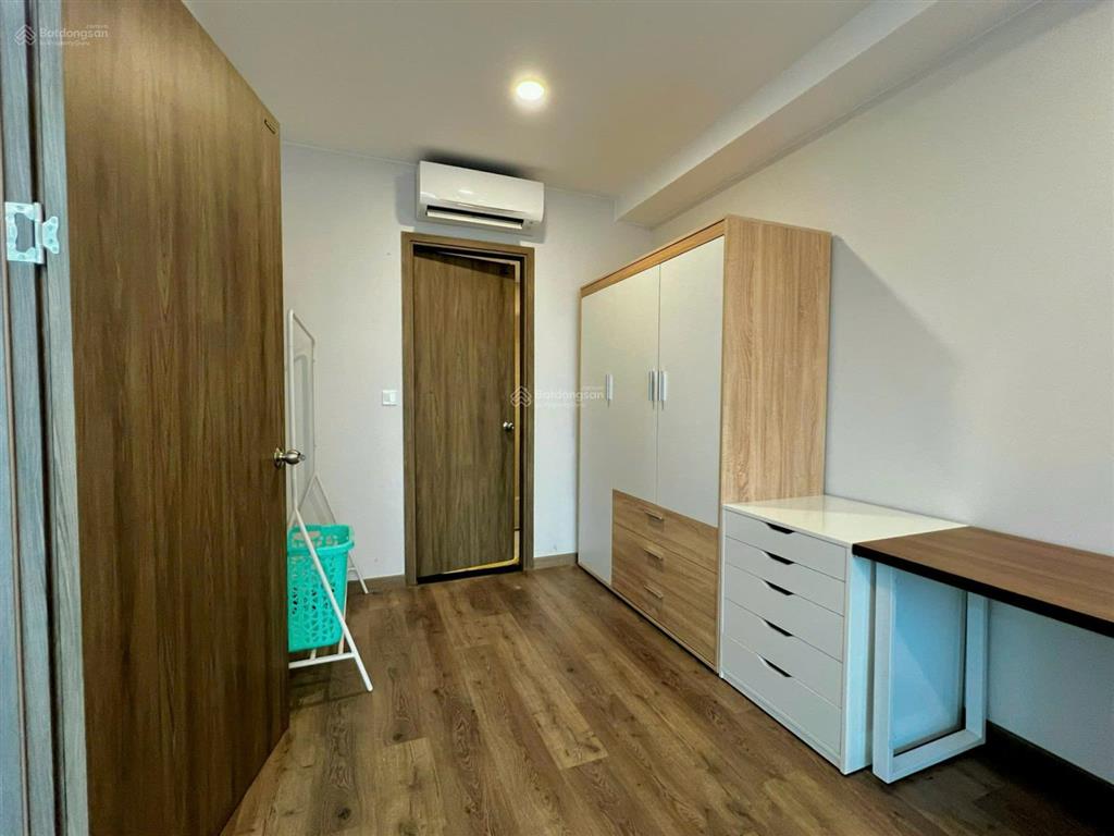 Cho thuê căn 1pn  sky 89 quận 7  full nội thất cao cấp  view trực diện sông  ở liền