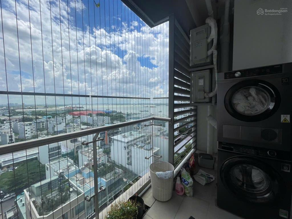 Cho thuê river panorama  2pn, 1wc  nội thất cao cấp  giá thuê 12 triệu còn thương lượng
