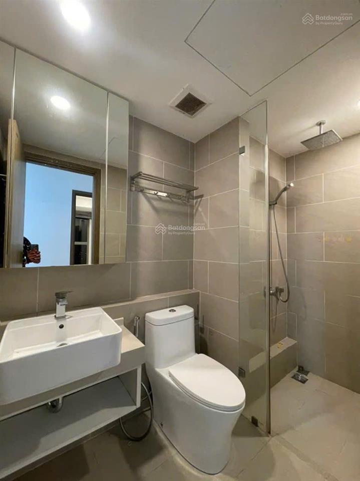 Chính chủ bán river panorama quận 7  2pn, 1wc  đã nhận sổ hồng  có hỗ trợ vay. giá chỉ 3,8 tỷ