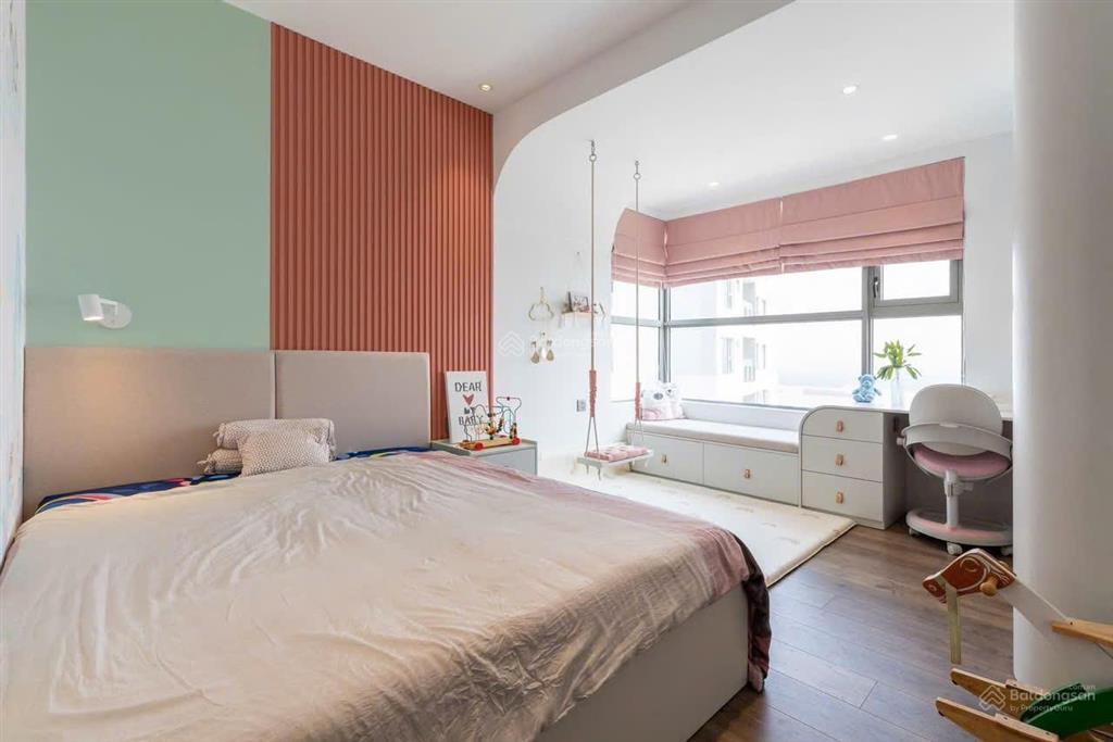 Cho thuê sky 89 quận 7  114m2, 3pn, 2wc  view trực diện sông  đầy đủ nội thất cao cấp  ở liền