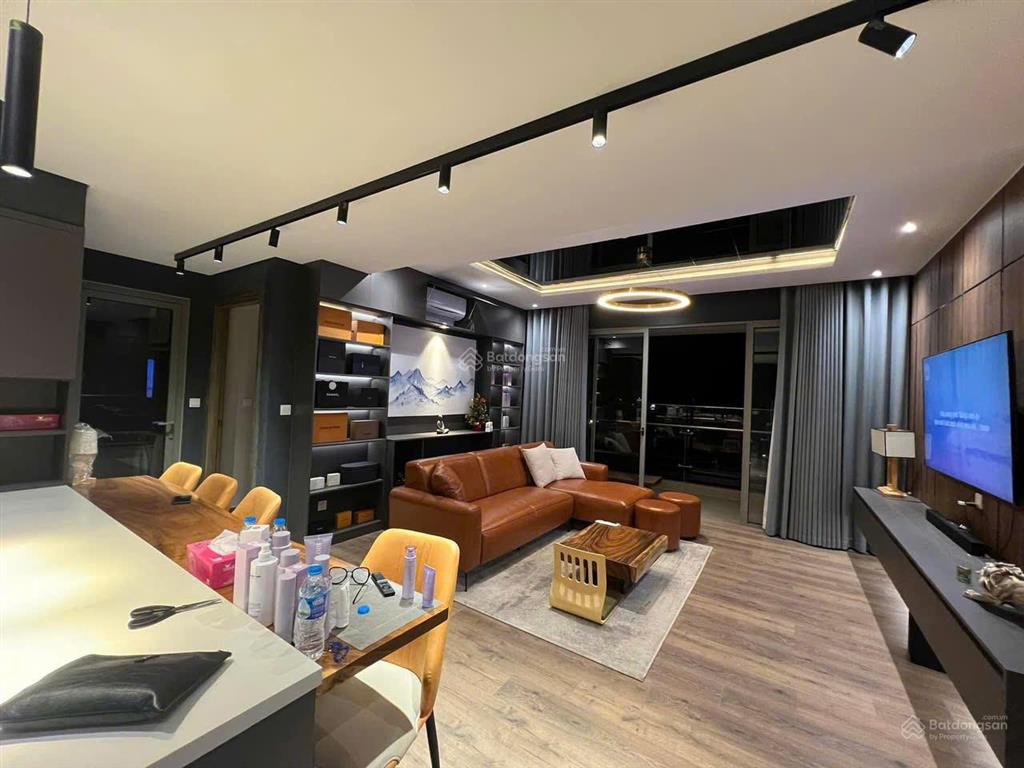 Cho thuê sky 89 quận 7  114m2, 3pn, 2wc  view trực diện sông  đầy đủ nội thất cao cấp. ở liền