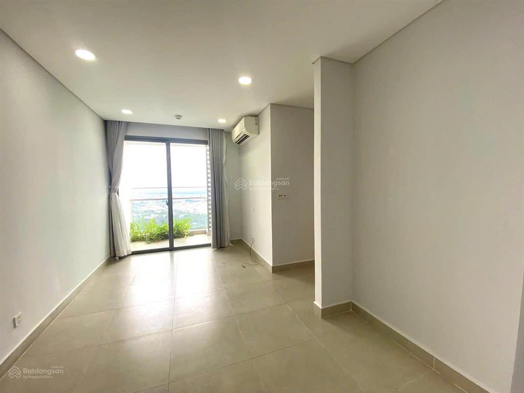 Bán căn river panorama  2pn, 1wc  giá chỉ 3,8 tỷ  thiết kế các phòng ngủ có cửa sổ  tầng cao