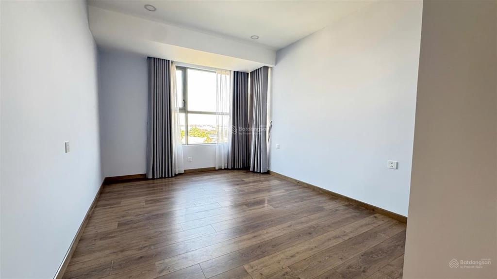 Bán nhanh căn sky 89 quận 7  113,7m2, 3pn, 2wc  view trực diện sông  sổ hồng  có hỗ trợ vay nh