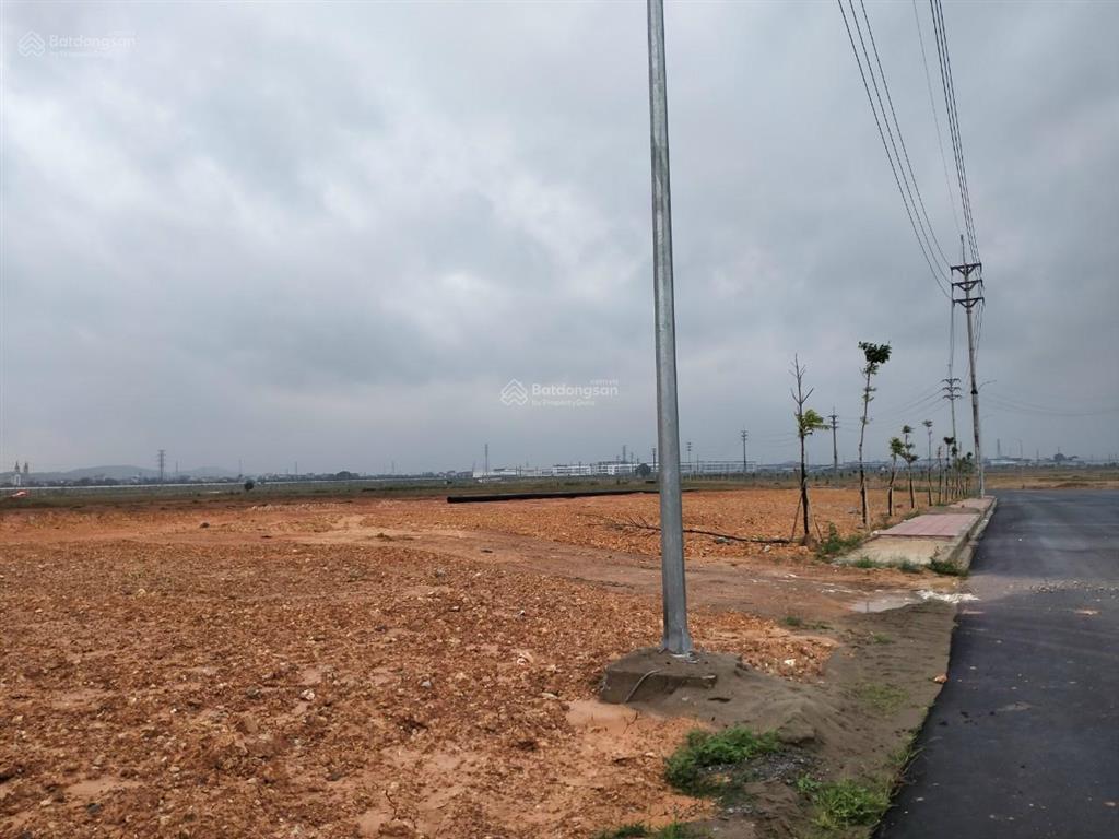 Chuyển nhượng đất xưởng kcn phú sơn dt 5ha( 1ha 2ha 5ha) giá 3,3tr/m, mặt bằng sạch, bàn giao