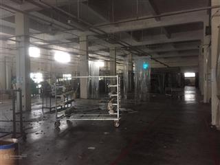 Cho thuê kho xưởng kcn ninh hiệp dt xưởng 2000m x2 tầng, khung zamil. tram điện