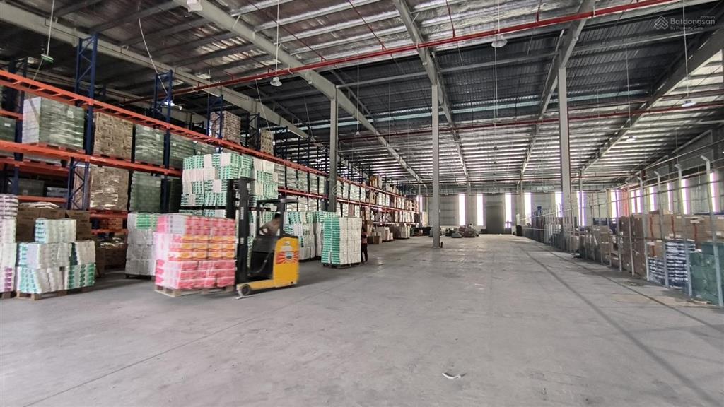 Cho thuê kho xưởng dt 3000m khung zamil, pccc nghiệm thu, trạm điện, đường 32 ba vì tp hà nội