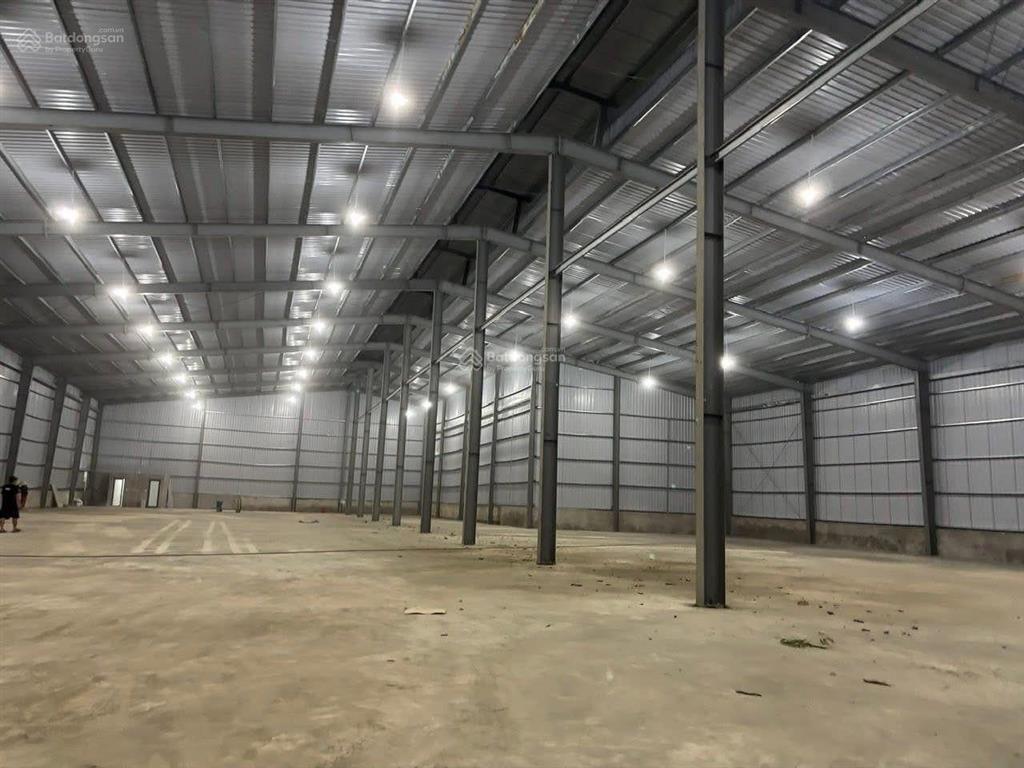 Cho thuê kho xưởng dt 5500m2 khung zamil, cao 8  12m, pccc tự động nghiệm thu, xe công ra vào
