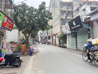 Cần tiền bán gấp mảnh đất đẹp tặng mặt bằng kinh doanh đường ô tô tránh tại tdp cửu việt, trâu quỳ