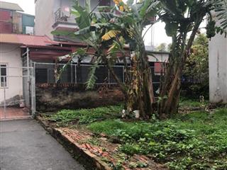 Chính chủ cần bán gấp mảnh đất thổ cư gần đường ô tô tại trung tâm phường Phúc Lợi, Long Biên