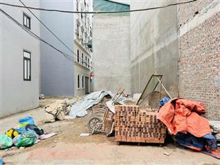 Chính chủ cần bán gấp mảnh đất thổ cư hai mặt thoáng đường thông ô tô tại trung tâm phường Phúc Lợi