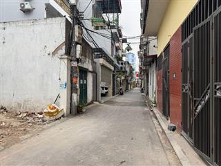 Chính chủ cần bán gấp mảnh đất thổ cư đường thông ô tô tại trung tâm khu HVNN Việt Nam 