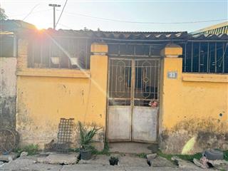 Chính chủ cần bán gấp mảnh đất tặng căn nhà cấp 4 tại trung tâm khu Viện Rau, Trâu Qùy, Gia Lâm