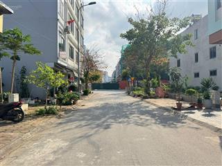 Cần bán gấp lô đất đẹp tọa lạc tại trung tâm khu tái định cư trâu qùy, gia lâm