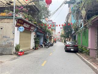 Chính chủ cần bán gấp mảnh đất thổ cư đường ô tô tránh tại trung tâm tdp an đào, trâu qùy, gia lâm