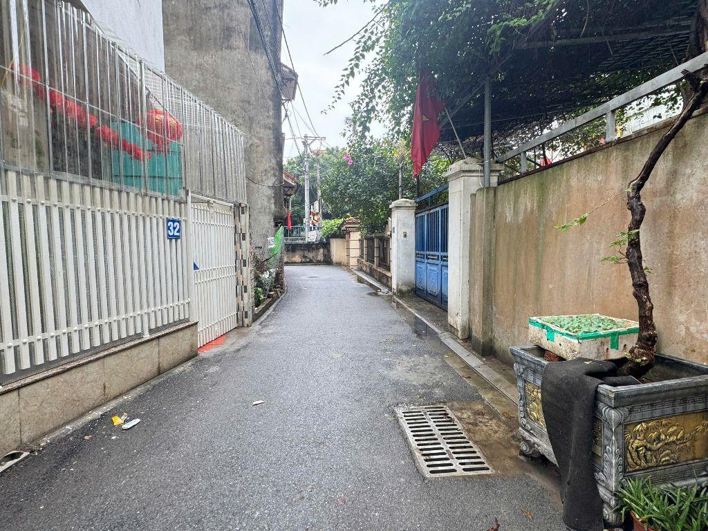 Chính chủ cần bán gấp mảnh đất thổ cư tại trung tâm Làng Cam, Cổ Bi, Gia Lâm 