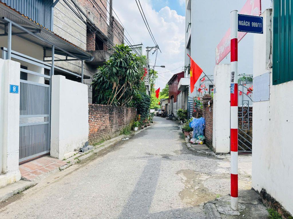Chính chủ cần bán gấp mảnh đất thổ cư đường thông ô tô tại trung tâm Đông Dư, Gia Lâm
