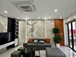 Cần tiền gia chủ bán căn nhà xây mới trong ngõ 370 Nguyễn Văn Cử phường Bồ Bề, Long Biên 