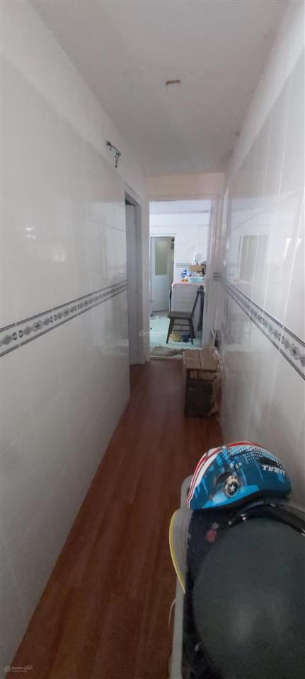 Lầu 1 lô d chung cư lý thường kiệt