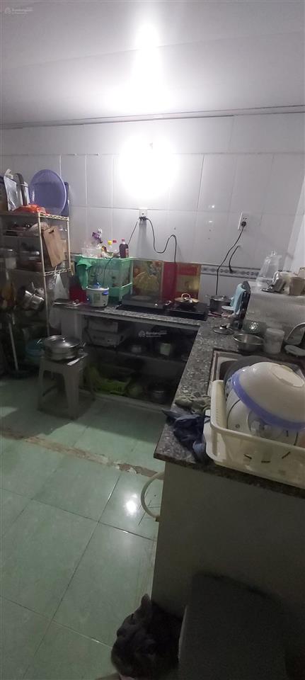 Lầu 1 lô d chung cư lý thường kiệt