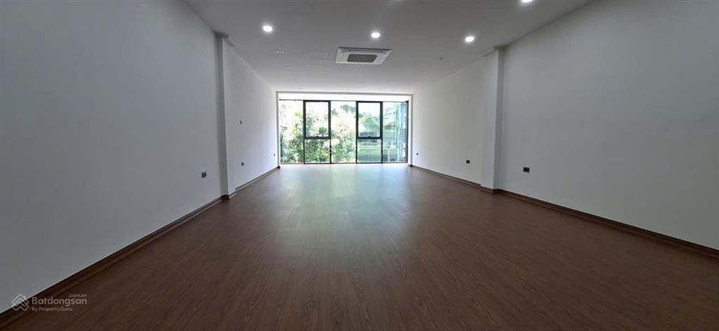 Bán nhà mặt phố trung kính, yên hòa ko lo quy hoạch, sổ đỏ chính chủ