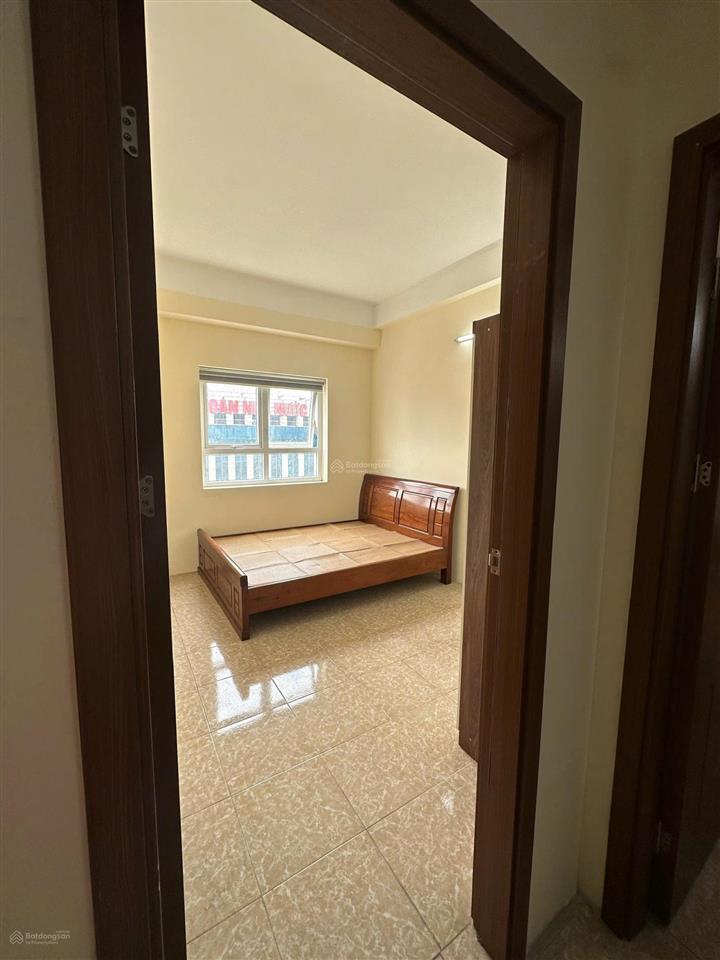 Bán căn hộ tái định cư hoàng cầu, đống đa (sau tân hoàng minh)