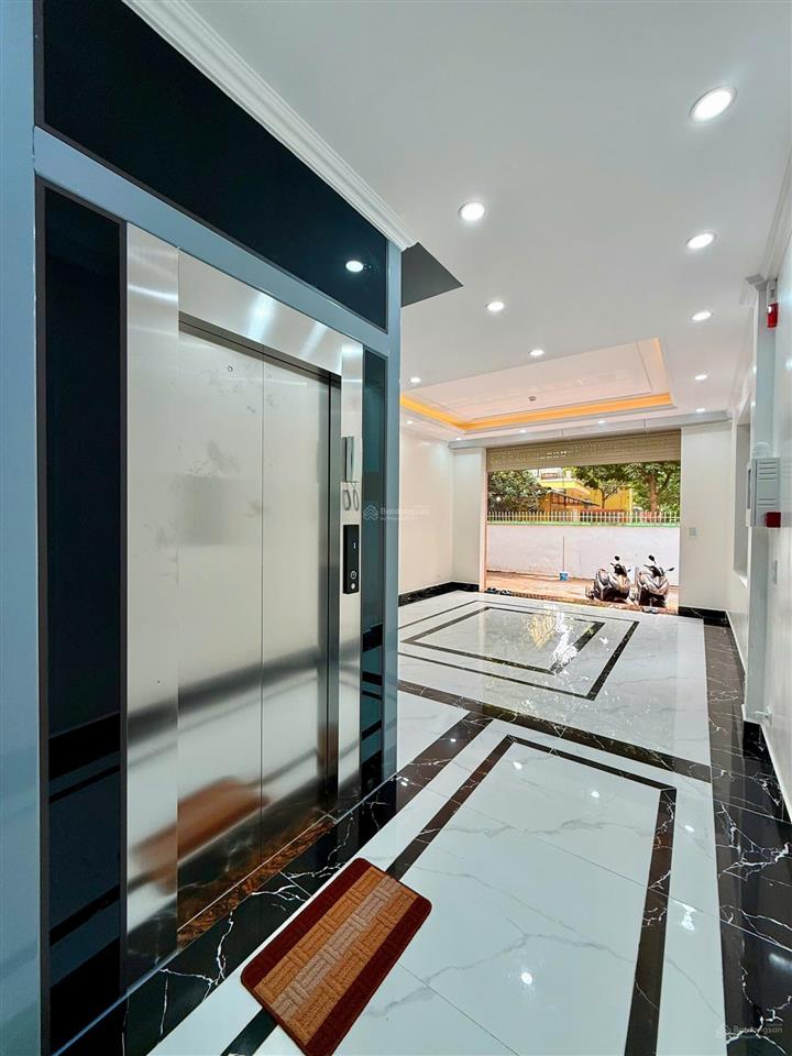 Phân lô vỉa hè, ô tô tránh tại mai dịch, cầu giấy. 70m x 6t