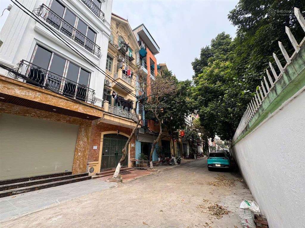 Phân lô vỉa hè, ô tô tránh tại mai dịch, cầu giấy. 70m x 6t
