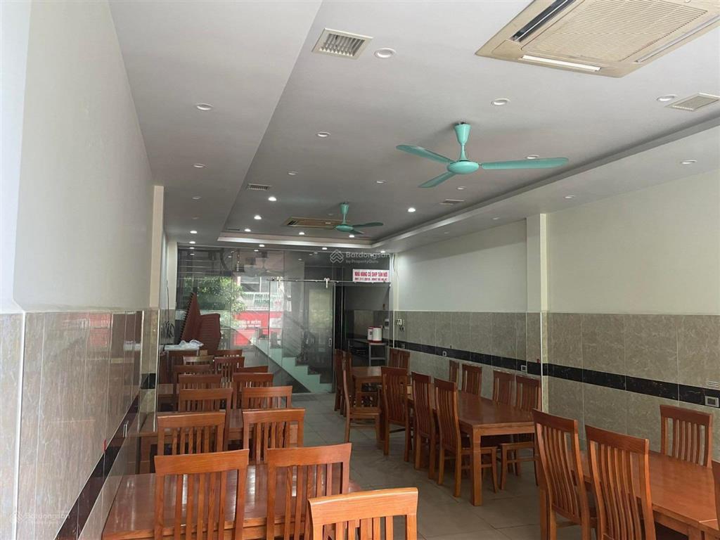 Bán tòa nhà 7 tầng phố nguyên hồng, 65m2 x 7t, mặt tiền 5m, thang máy.