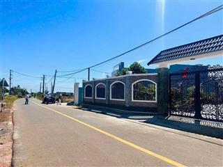 Đất thổ cư, sổ riêng, tại thị trấn đất đỏ, 10x67m, 60m2 đất ở, đường nhựa lớn thông thoáng