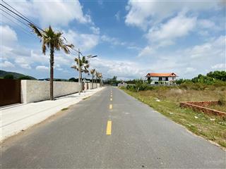 Đất thổ cư gần biển phước hải, 568m2, ngang 8m, nở hậu 10 m, đường nhựa lớn, hạ tầng tốt