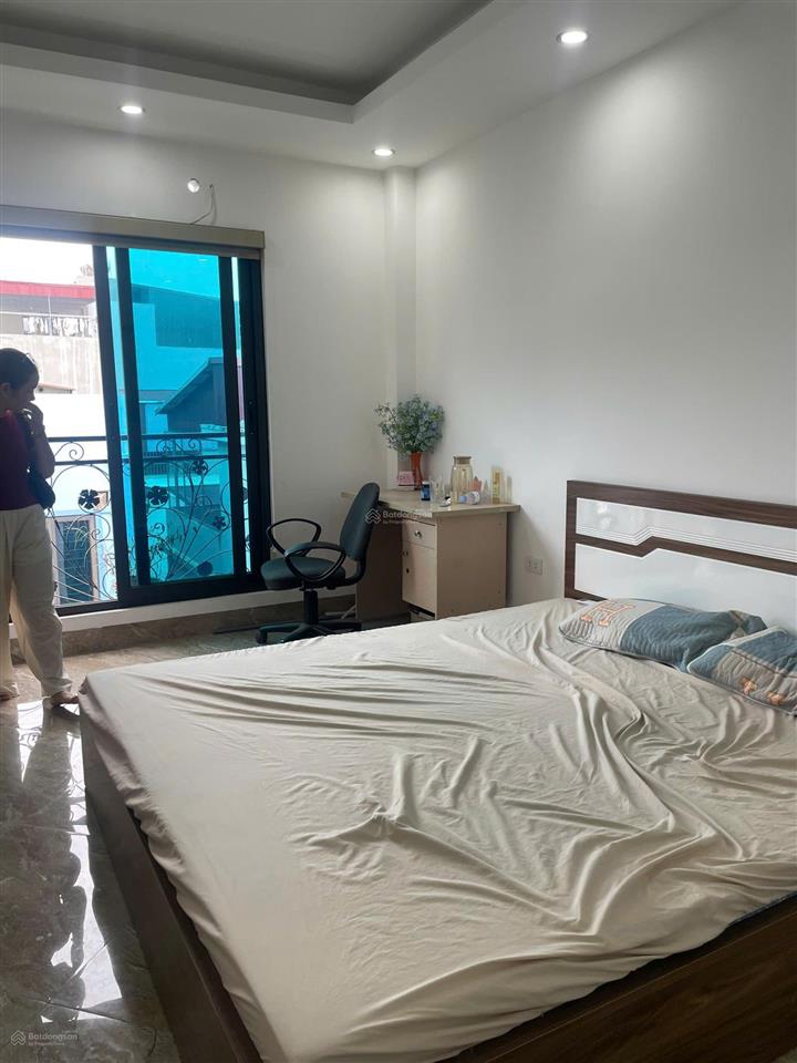 Cho thuê nhà nguyên căn phú lương ngõ thông, ô tô lùi cửa 5 t3pn, 0392 250 ***