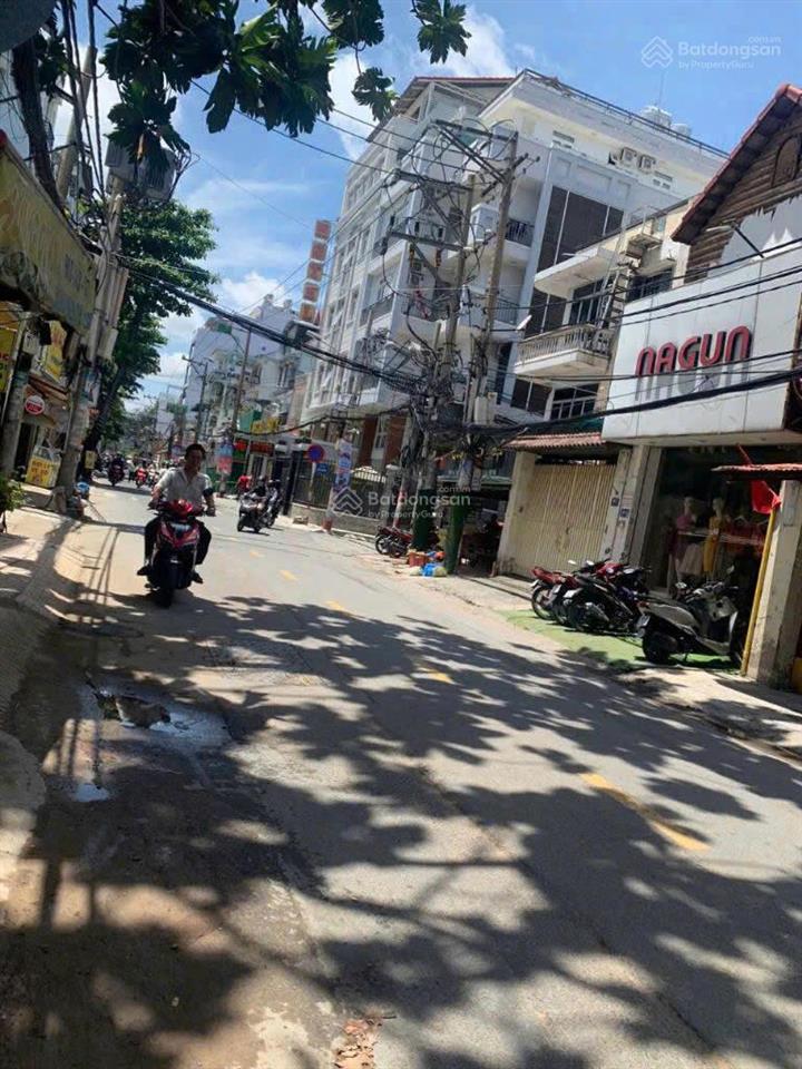 Bán nhà bàu cát  mặt tiền đường rộng 12m  vỉa hè 3m  nhà đẹp (4 x 14) 2 tầng chỉ 13 tỷ