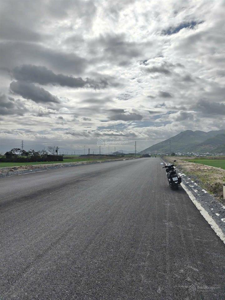 Bán đất lúa mặt tiền đường 51m kết nối quốc lộ 1a & vành đai 3, gần khu quy hoạch của sungroup