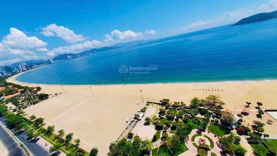 Bán đất xây khách sạn sát trần phú nha trang diện tích 148 m2 ngang 6.8m vuông vức