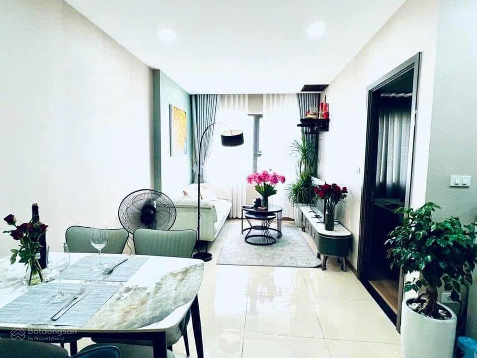 Do vào sài gòn anh chị khách hàng cần bán căn hộ 49.5m2 .  xem nhà  0978 906 ***