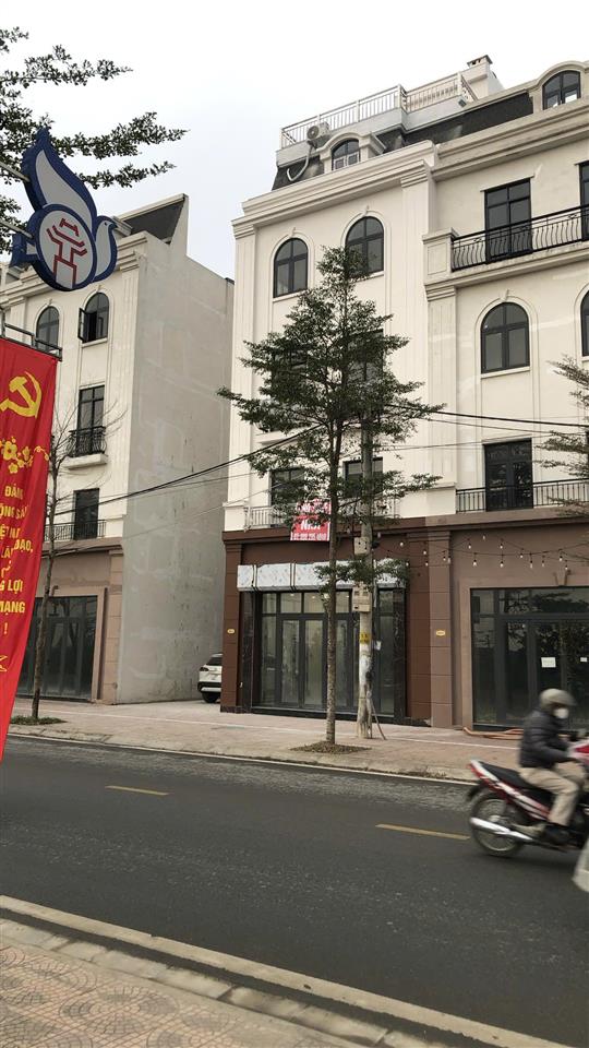 Cc cho thuê nhà phố 5 tầng căn góc 3 mặt đường nguyễn viết thứ sơn đồng hoài đức dt sử dụng 500m2